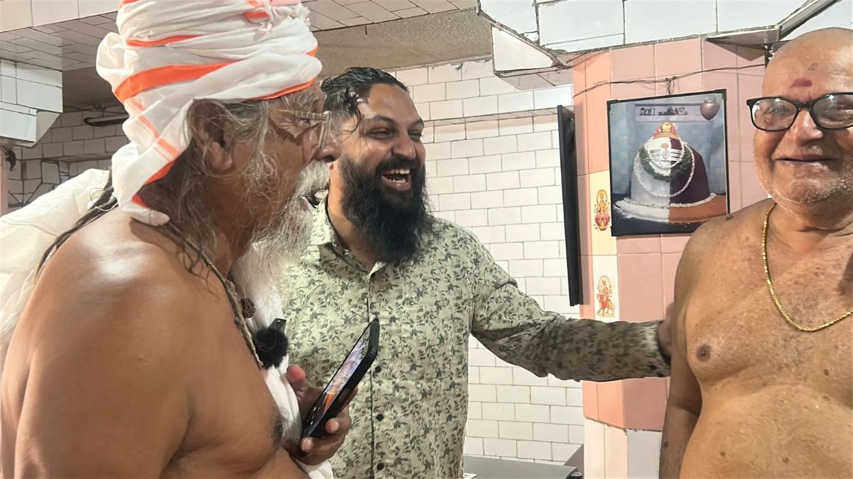 Sri Narmanand Guruji & Sri G.A Guruji (Gargeshwari)